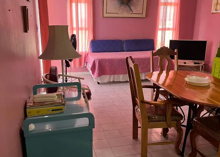 Remarkable View - Club Apartment